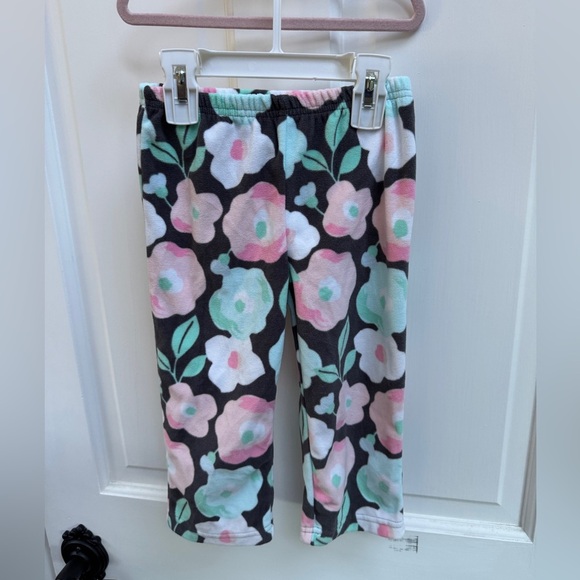 NWOT Carter’s 2T Girls Multicolor Floral Fleece Pajama Pants - Picture 1 of 4